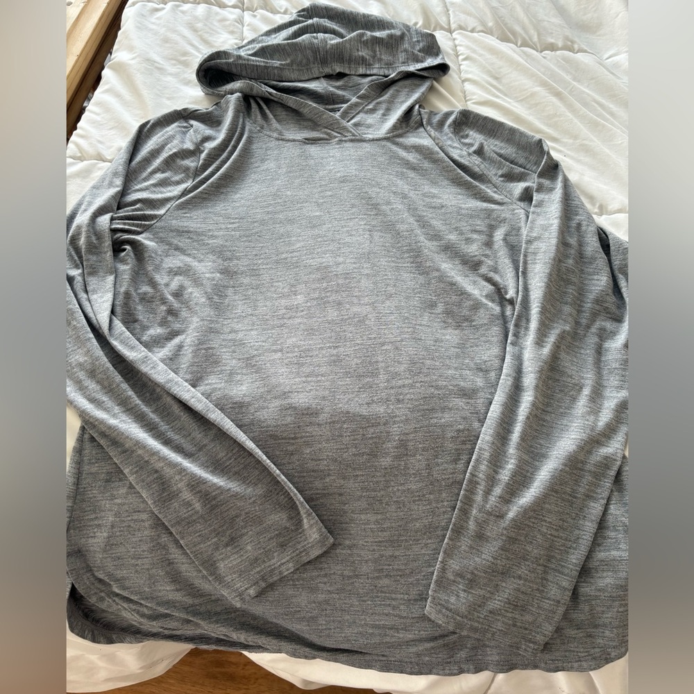 Reebok Women’s XL Long Sleeve